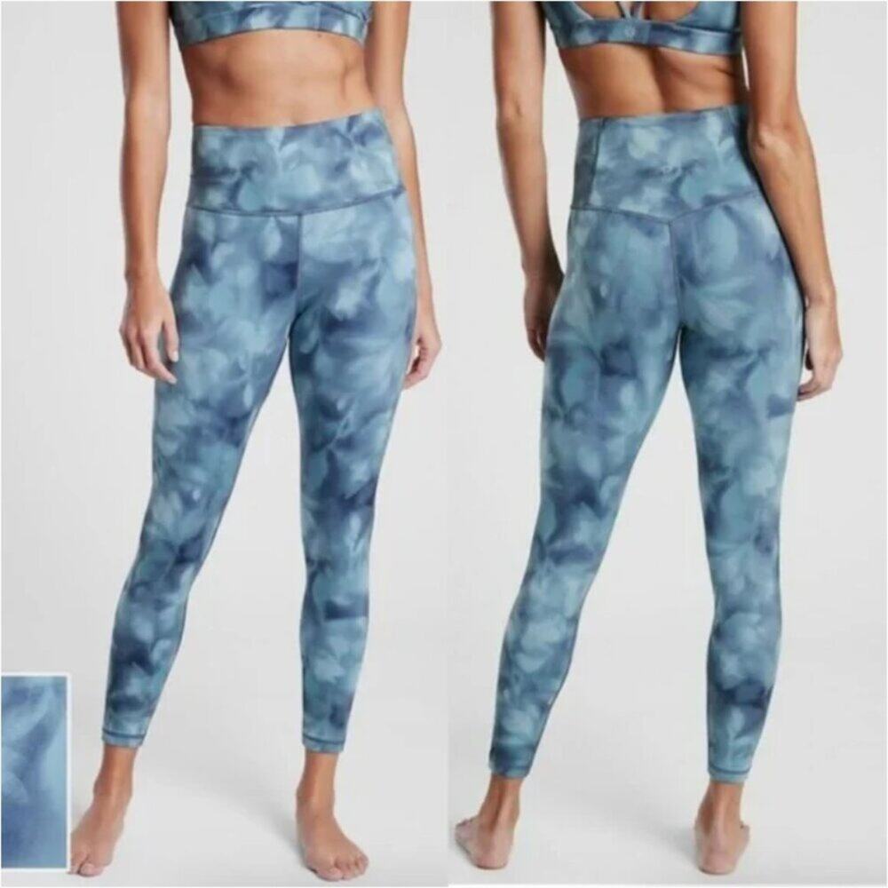 Athleta Elation Printed 7/8 Tight in Serene Riviera Blue